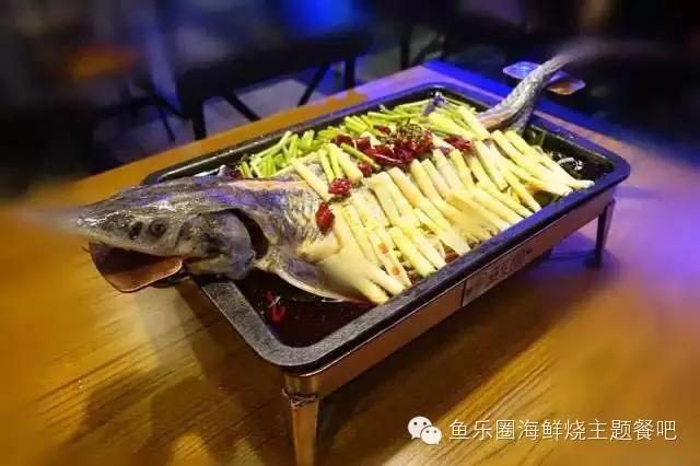 肇庆岩前村全景图,肇庆岩前村土豪村