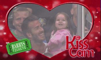 贝克汉姆一家度假最新,贝克汉姆一家六口颜值逆天