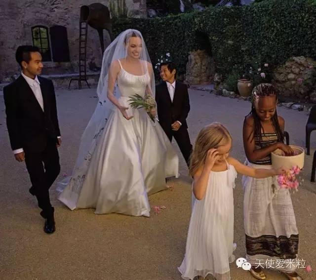 贝克汉姆一家子盛世颜值,贝克汉姆家族三公子