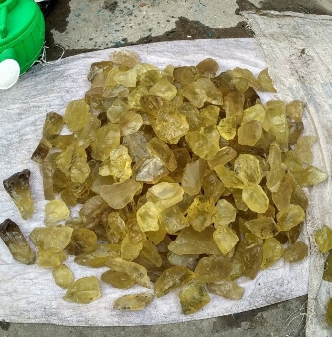 古镇水晶市场 (带你去见识水晶市场水有多深)