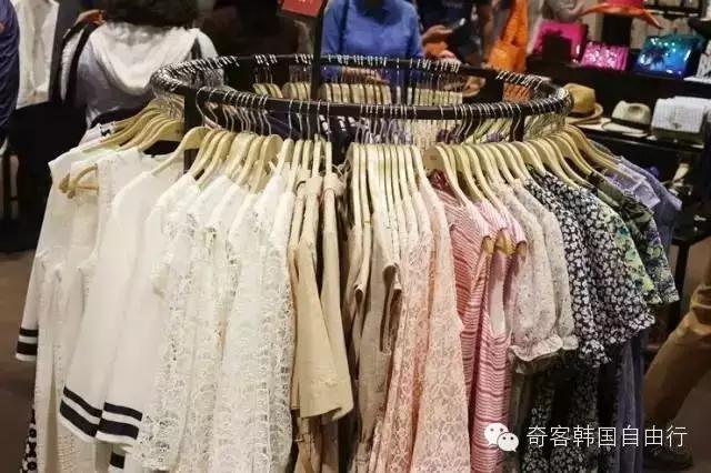 韩国妹子来中国逛超市,韩国女生都去哪买裙子