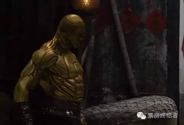 他从没拍过烂片，但这一部烂片就是他出品的《铁拳无敌》昆汀