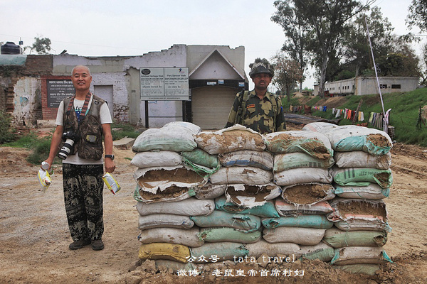 被警察护送出境,被印度扣留的边防士兵回来了吗