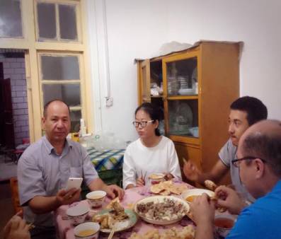 姘戞棌鍥㈢粨妯¤寖浜虹墿鏂扮枂,姘戞棌鍥㈢粨妯¤寖瀛︽牎浜嬭抗