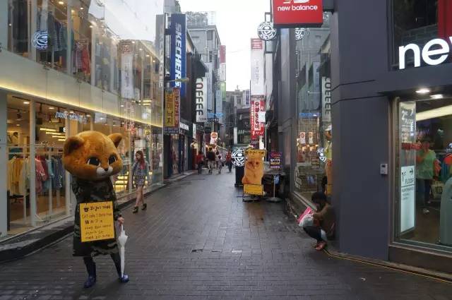 牵手闺蜜的正确方法,牵手闺蜜旅游