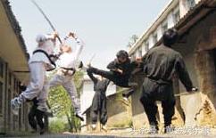 李连杰得过几届武术冠军,李连杰获得了几次武术冠军