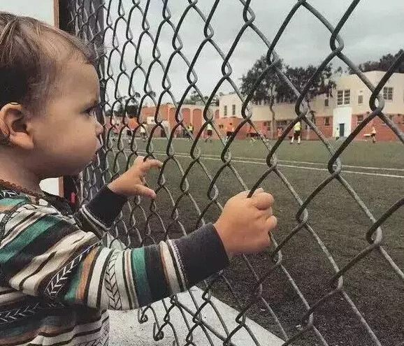 踢足球的你要看清残酷事实,踢足球的人真的厉害吗