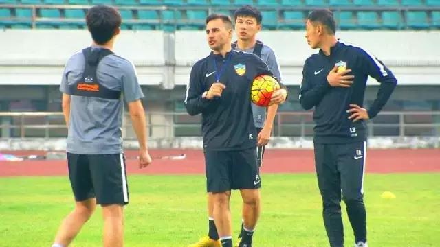 权健赛后,权健首战