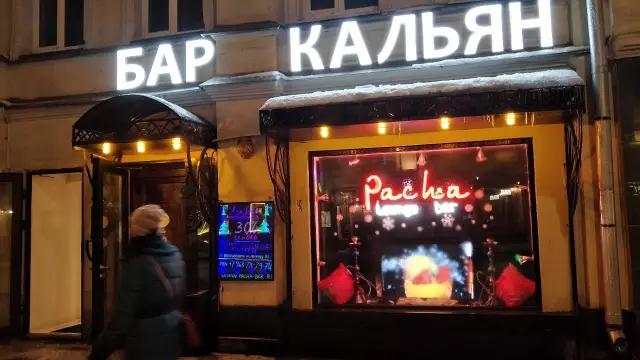 带三个美女自驾中国,自驾房车欧洲之旅