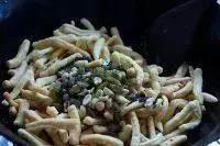 外面卖的零食在家做,外面的零食怎么做的