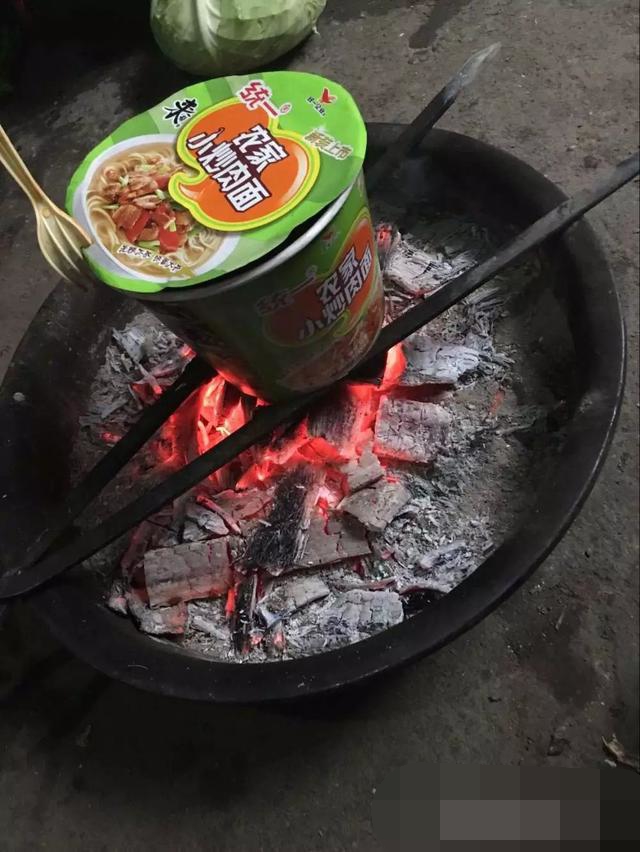 不会笑怎么拍婚纱照,拍婚纱照笑得不好看怎么办