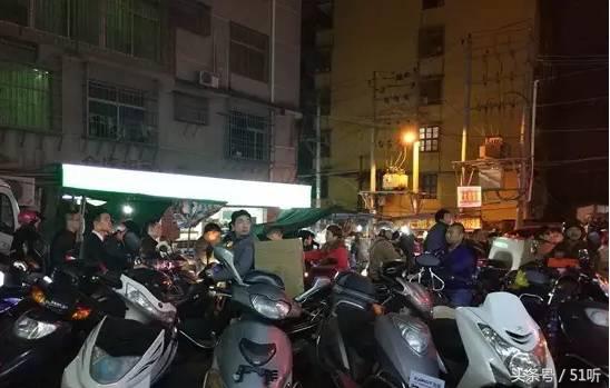 夜晚卖假狂欢：你代购的“洋货”很可能是madein“莆田”