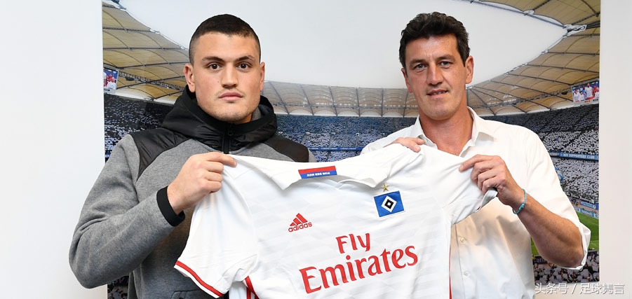 中卫帕帕多普洛斯选汉堡9号球衣，但德国足球最奇葩9号不是他