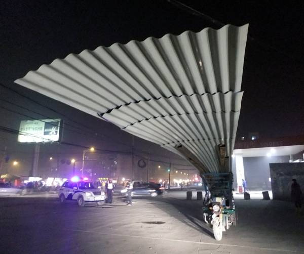 大神玩极品飞车,小伙子才是真正高手