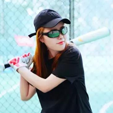 Curve曲线运动褚梦云：以运动眼镜打入市场，这个品牌有点酷