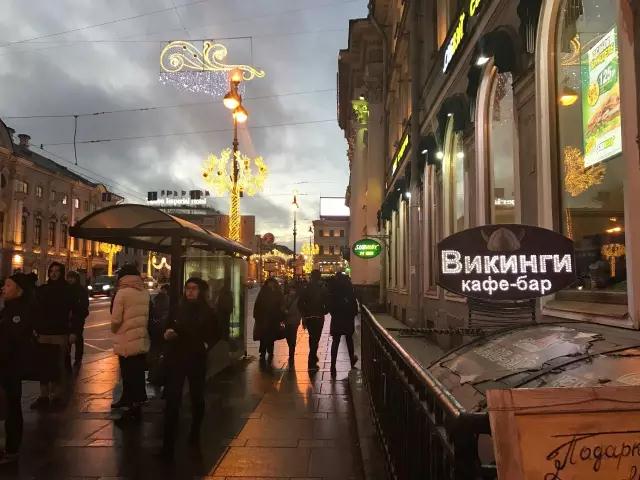 带三个美女自驾中国,自驾房车欧洲之旅