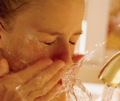 皮肤管理之毛孔粗治疗法,皮肤毛孔的改善方法