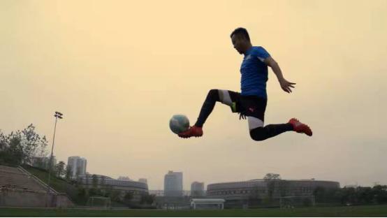 创业明星|Excuseme这家伙的梦想竟然是拯救中国足球