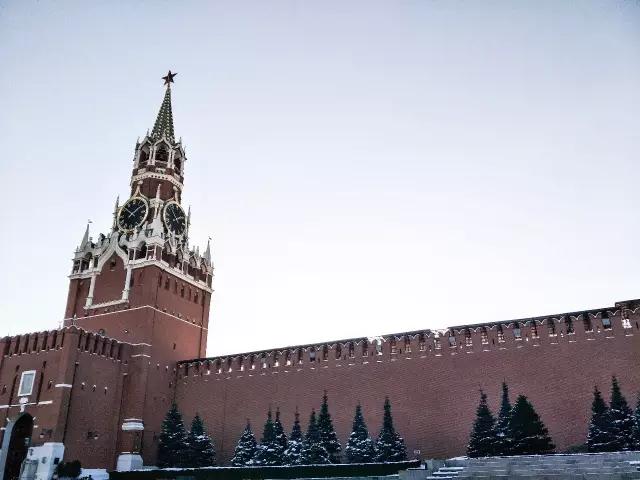 带三个美女自驾中国,自驾房车欧洲之旅