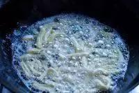 外面卖的零食在家做,外面的零食怎么做的