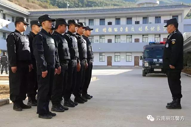 特警的一天生活,特警的一天完整版