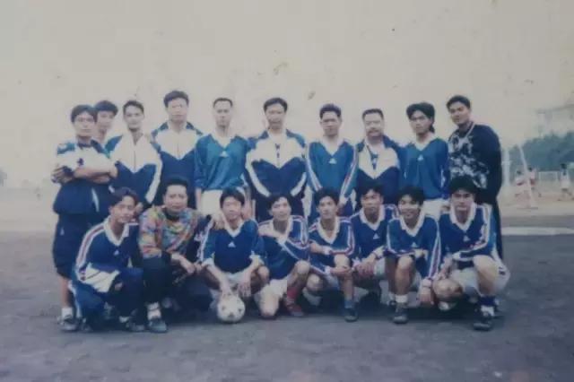 海珠好人｜“大佬耀”建土华第一支足球队、办第一届土华足球联赛