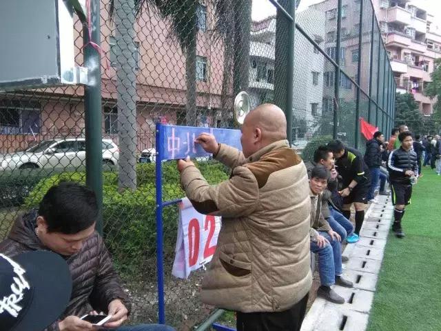 海珠好人｜“大佬耀”建土华第一支足球队、办第一届土华足球联赛