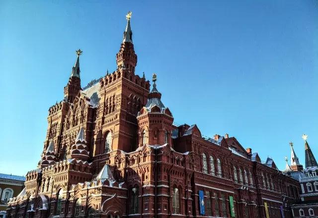 带三个美女自驾中国,自驾房车欧洲之旅