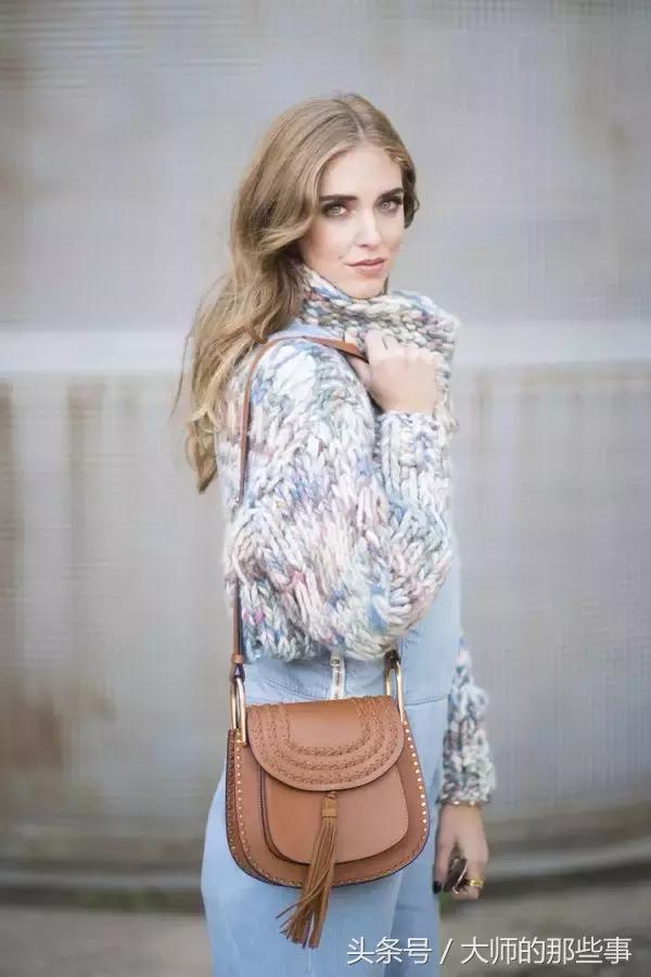 王菲复出后背的第一只包居然是它？