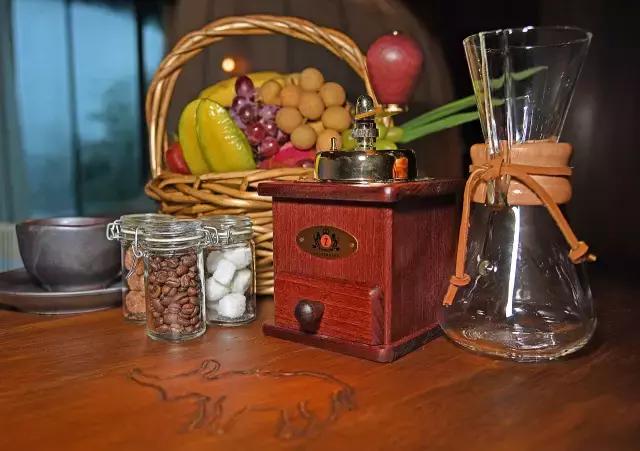 楦熷发搴﹀亣閰掑簵浣撻獙,闅愯棌鍦ㄥ師濮嬫．鏋楃殑娴峰崡楦熷发閰掑簵