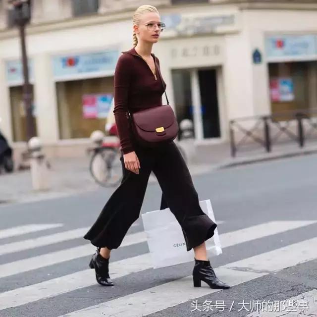 王菲复出后背的第一只包居然是它？