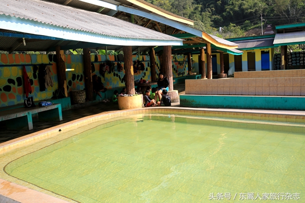 印尼物价有多低？去苏门答腊岛洗一次火山温泉就知道了