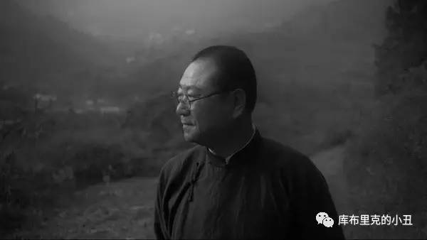 你们这些喜剧艺人，正经演起戏来，也能如此精彩