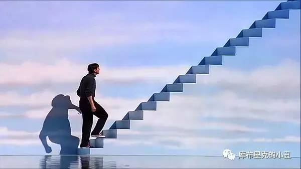 你们这些喜剧艺人，正经演起戏来，也能如此精彩