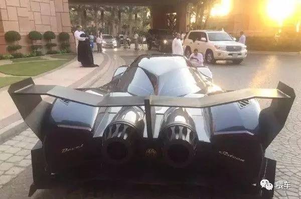 迪拜王子借给成龙车 (当迪拜王子见到成龙)