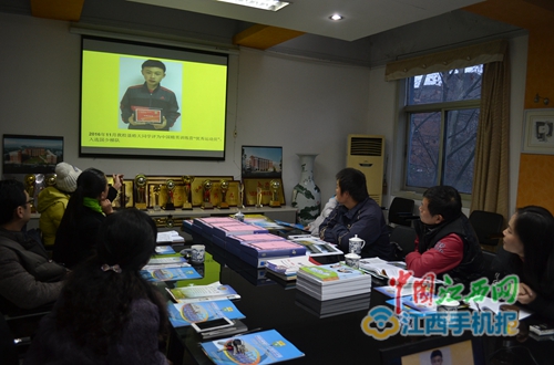 全国校园足球特色学校复核通知,全国校园足球特色学校授牌