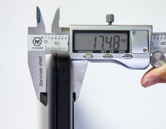 雷蛇灵刃152060测评,雷蛇买灵刃14还是灵刃15