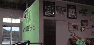 春节假期快来试试这个火爆全球的翻水瓶挑战吧~