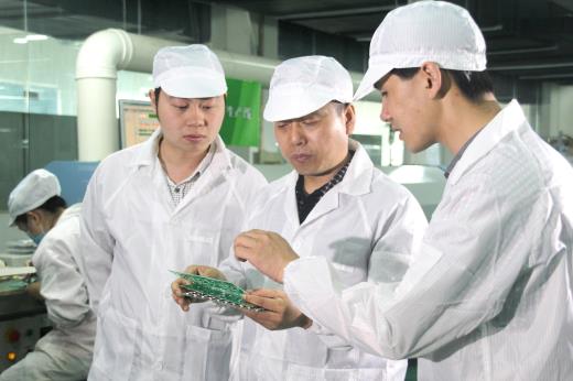 只为亿万家庭健康：益健堂和她的上市之路