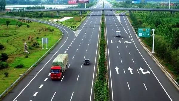 乐疯了完整视频,乐疯了小品完整版