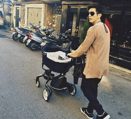 八一八贾静雯家的咘咘的吃喝拉撒用品