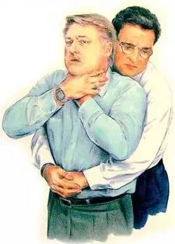 喉咙食物堵住了怎么办,食物卡住喉咙的急救方法