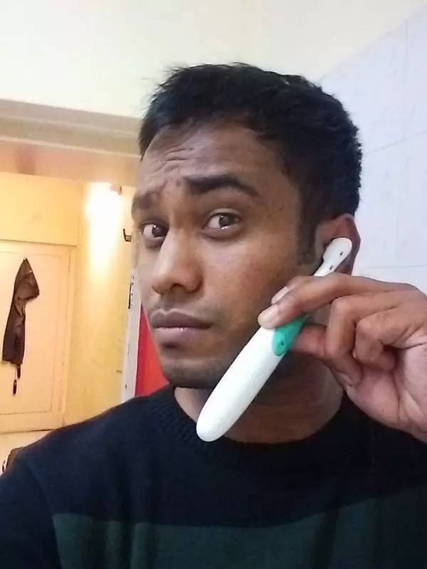 鑻规灉绉嬪鍙戝竷鏂版鑰虫満鐖嗘枡,鑻规灉杩欐鍙戝竷鏂版鑰虫満浜嗗悧