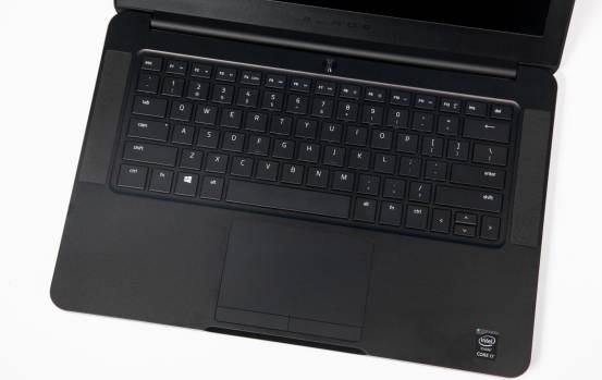 雷蛇灵刃152060测评,雷蛇买灵刃14还是灵刃15