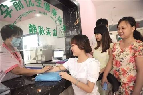 乐疯了完整视频,乐疯了小品完整版