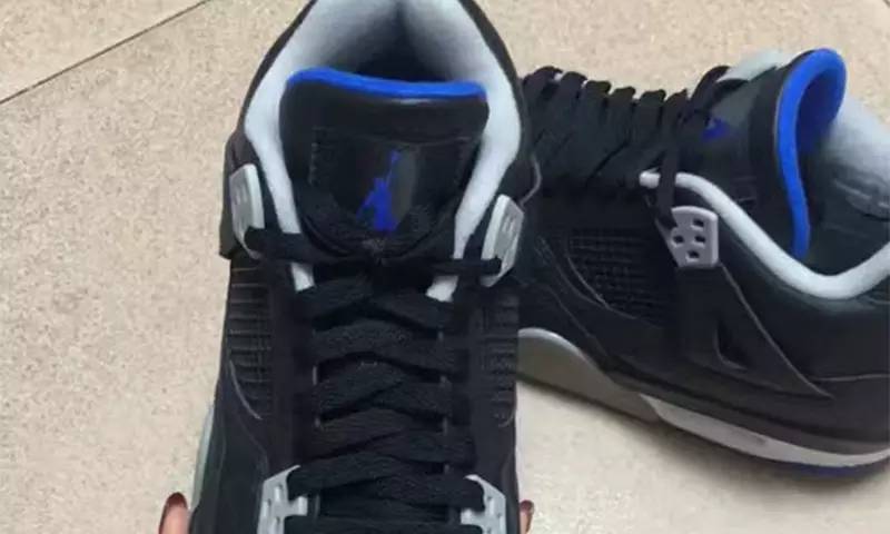 aj4kaws联名鞋子,aj2020年球鞋发售