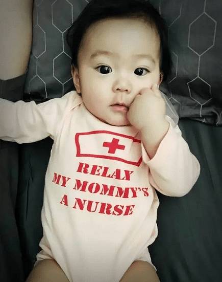 八一八贾静雯家的咘咘的吃喝拉撒用品