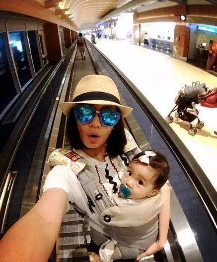 八一八贾静雯家的咘咘的吃喝拉撒用品