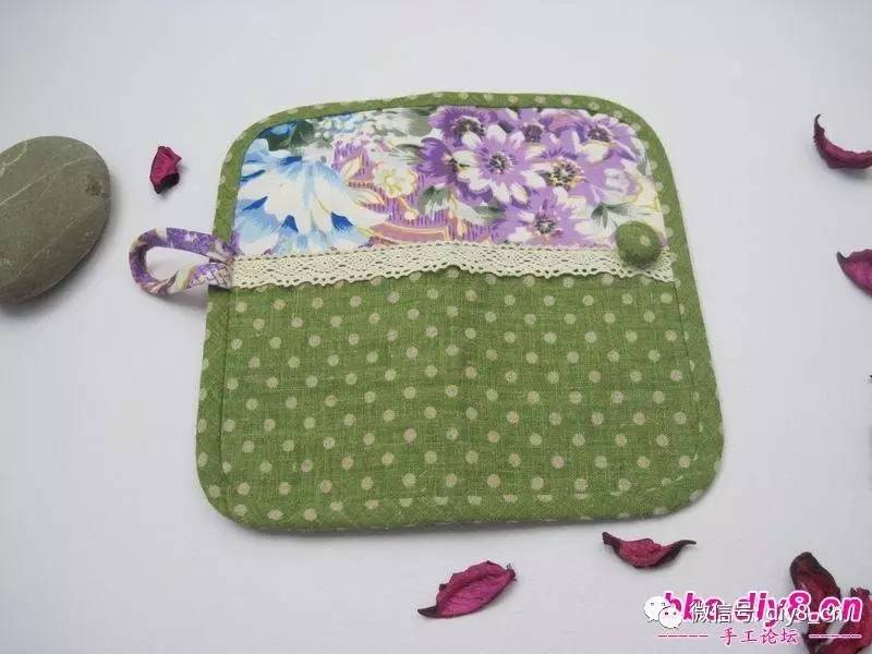 「百合幽兰」一款今年最流行草木绿色超多卡位的钱包教程，你来不来学？