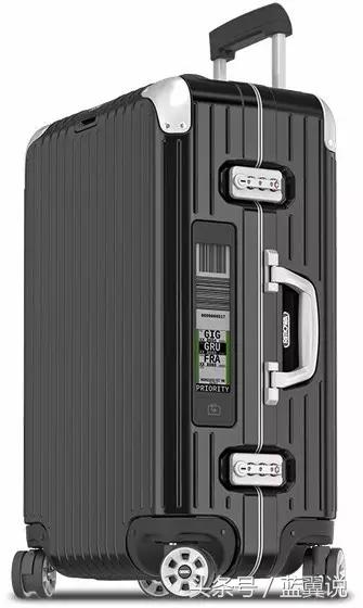 谨以这篇拉杆箱攻略，献给每个归心似箭的游子